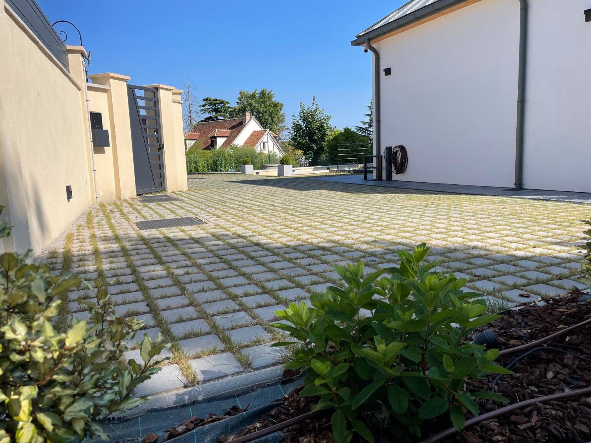 La Villa Perchee Calme, Sauna, Parking Prive Saint-Prix  Exterior foto
